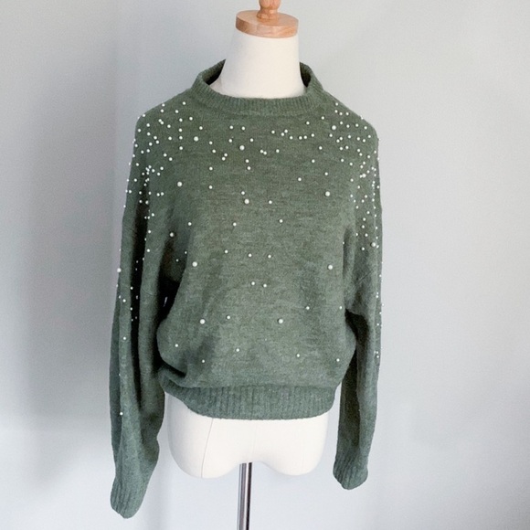 H&M wool blend sweater with pearl detail green size xs - Picture 1 of 6